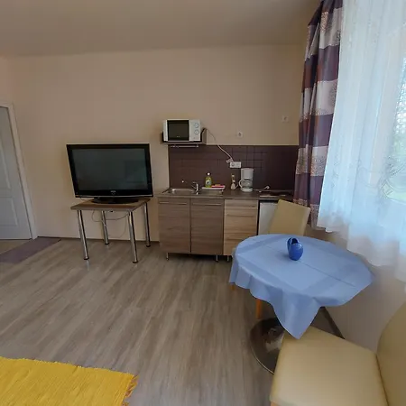 Apartment Pauzo Bagyarik