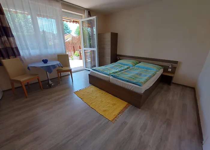 Pauzo Bagyarik Apartament *