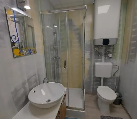 Pauzo Bagyarik Apartament Balatonföldvár